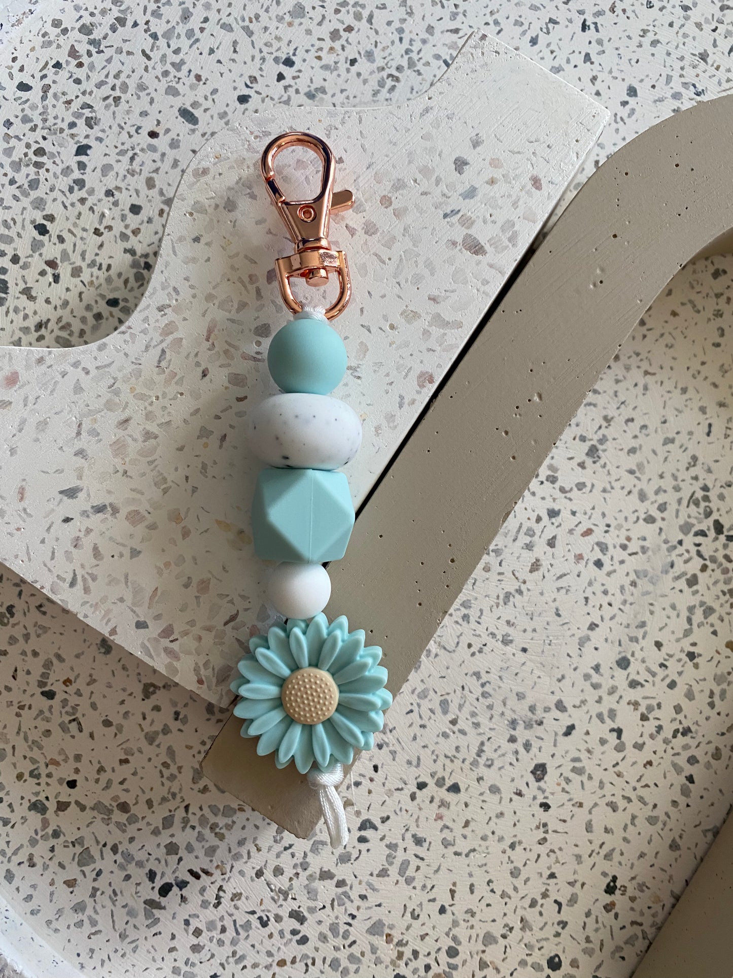 Seaglass Daisy - Keyring